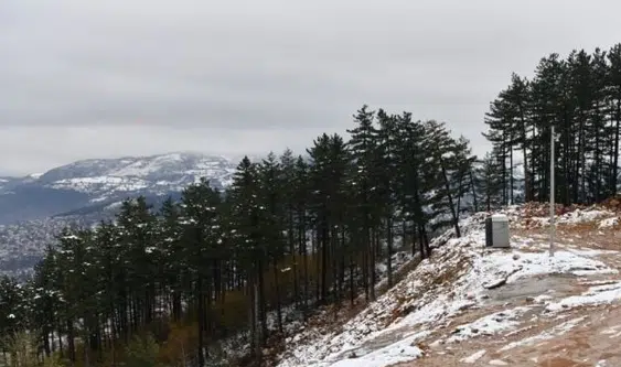Zbog snježnog prekrivača nije moguće utvrditi stanje na spornom klizištu iznad Sarajeva