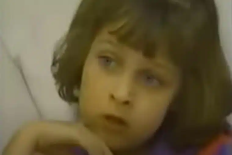 SA ŠEST GODINA PLANIRALA DA UBIJE RODITELJE Psihijatar zanijemio zbog tog slučaja, a ljude još više šokira kada čuju šta radi