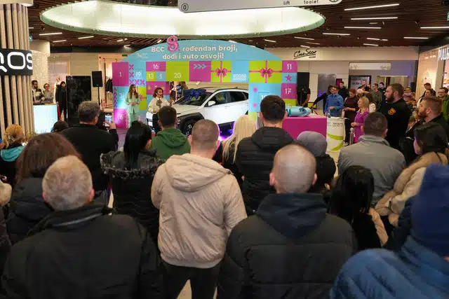Bingo City Centar Tuzla poklonio automobil povodom osmog rođendana