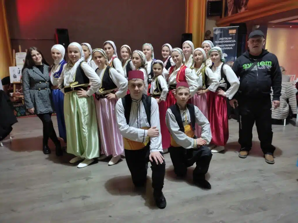 Članovi Bzk Preporod Vitez sudjelovali na kulturno-zabavnoj manifestaciji “SITNO KOLO OKOLO”