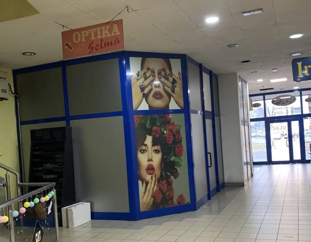 Idealna prilika za poslovanje: Prodaje se poslovni prostor u Robnoj kući “Sjenjak” u Tuzli (FOTO)