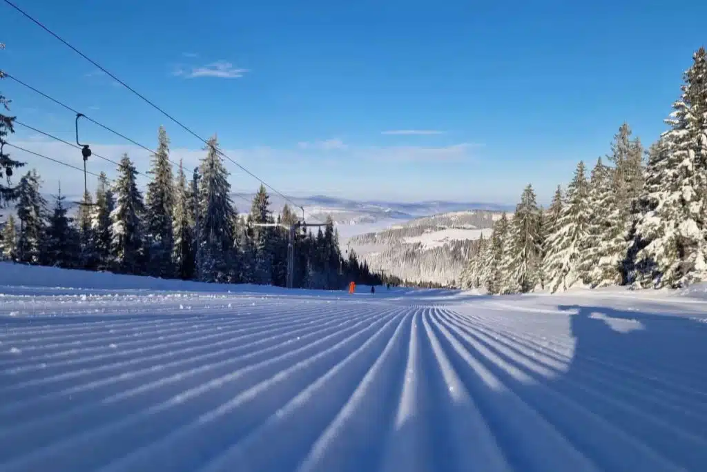 Vlašić spreman za vikend i praznike: Idealni uvjeti za skijanje (FOTO/VIDEO)