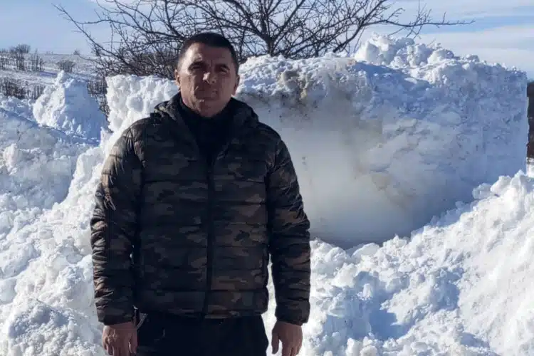„ČISTOG SRCA I BEZ IMALO OKLIJEVANJA KRENUO SAM U BORBU“ Heroj iz snježne mećave o spašavanju ljudi iz zametene kolone