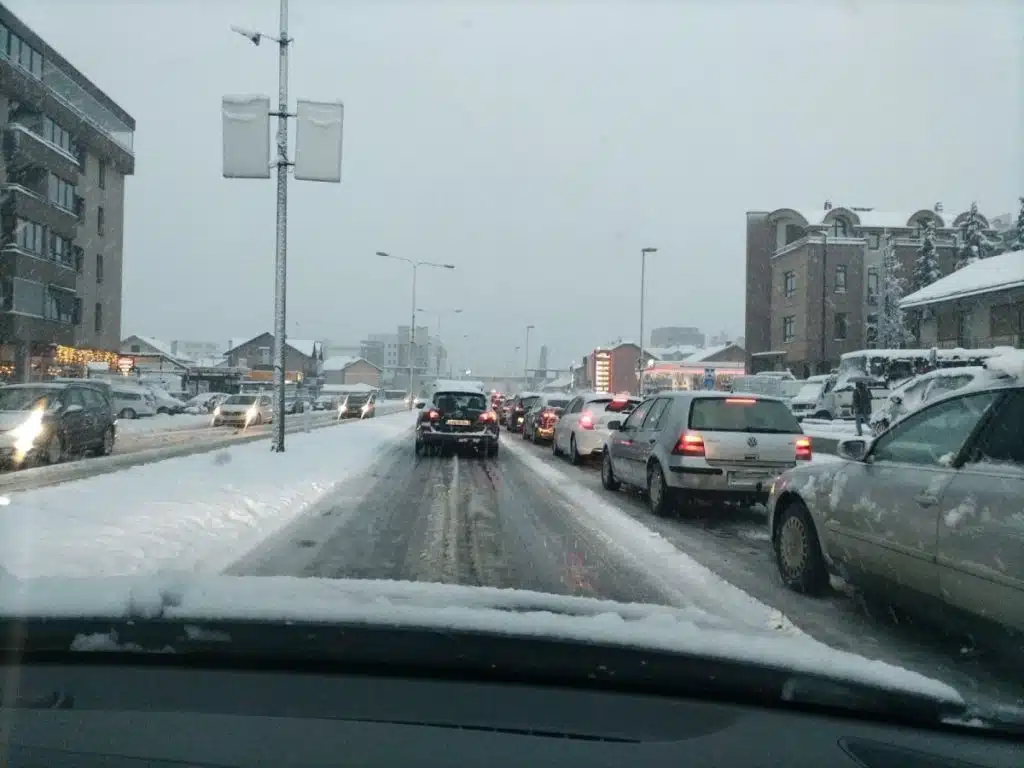 VAŽNO OBAVJEŠTENJE ZA GRAĐANE Potpuna obustava saobraćaja u brojnim ulicama u Banjaluci 8. i 9. januara