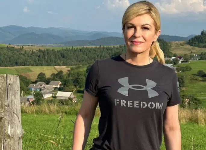 BIVŠA PREDSJEDNICA SE „PREPOLOVILA“ Kolinda transformisala izgled, ne broji kalorije, a kad bira hranu ovo joj je najvažnije