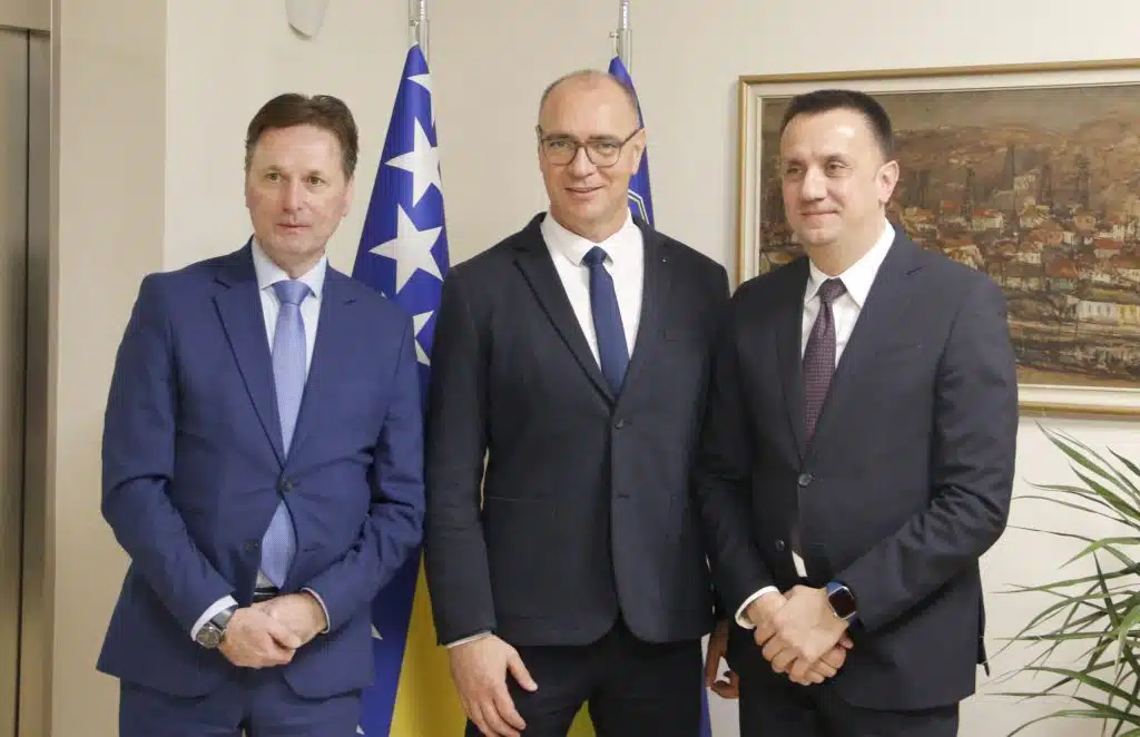Gradonačelnik Lugavić i federalni ministri razgovarali o ključnim projektima za razvoj grad