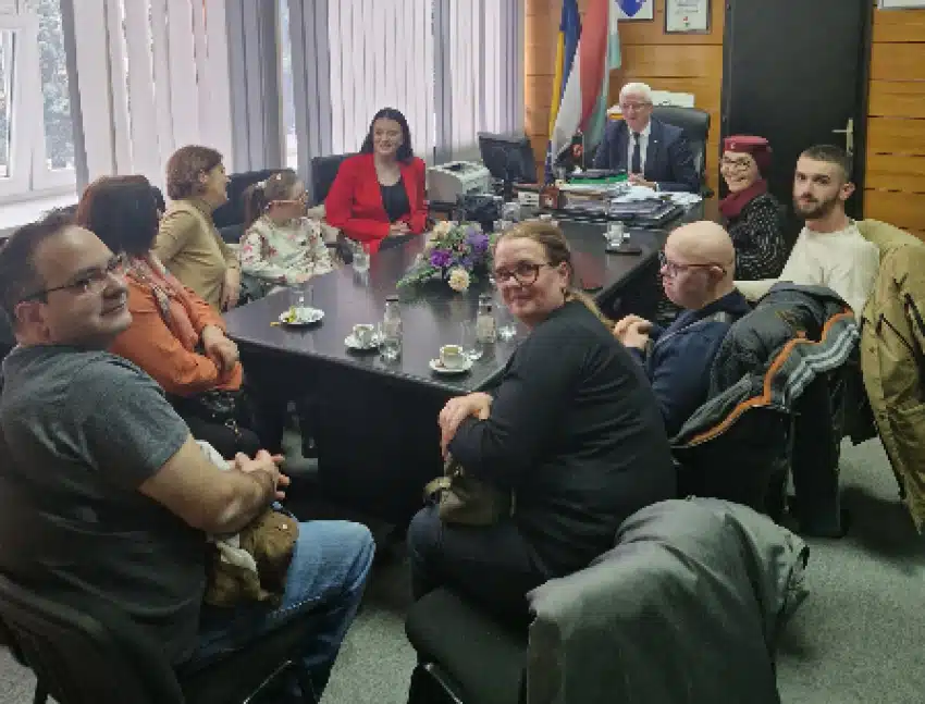 Premijera SBK-a posjetili članovi Udruženja „Sreća za sve“