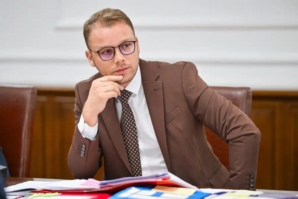 Stanivuković najavio izgradnju Građevinske škole, ali i novog kružnog toka