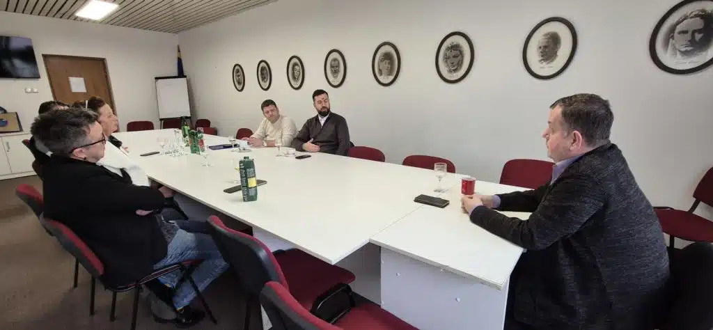 Ministar za obrazovanje, nauku, kulturu i sport Mirza Mušija i predstavnici Bosanskog narodnog pozorišta Zenica zaključili: POTREBNO JE SISTEMSKI RIJEŠITI STATUS USTANOVA KULTURE!