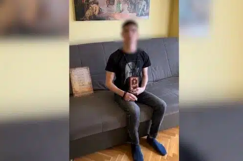 „MOŽDA JE DROGA KUMOVALA SVEMU“ Komšije Aleksandre (48) koju je ubio sin (21) otkrivaju jezive detalje