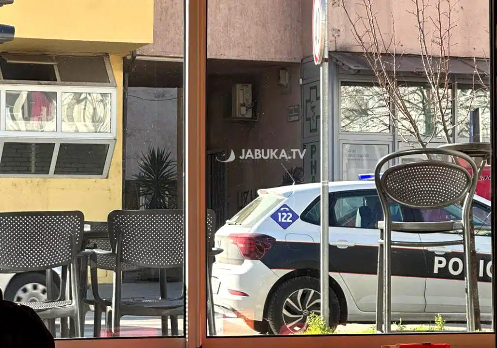 Napeta akcija u Mostaru: Osumnjičeni prijetio bombom, pucnjava na terenu, ima ozlijeđenih