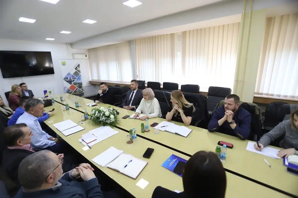 Gradonačelnik Kasumović uputio dopis Vladi, Ministarstvu zdravstva i Skupštini Zeničko-dobojskog kantona