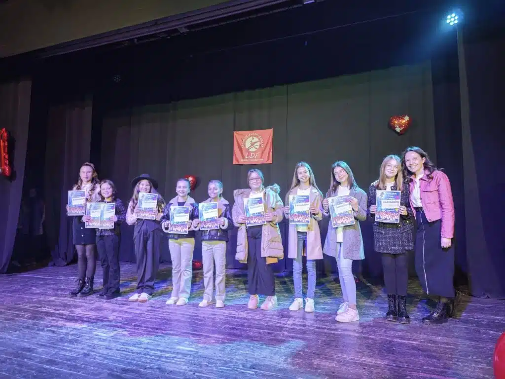 LDF VITEZ: Održana završnica projekta “Pjevaj, pleši, životu se smiješi”