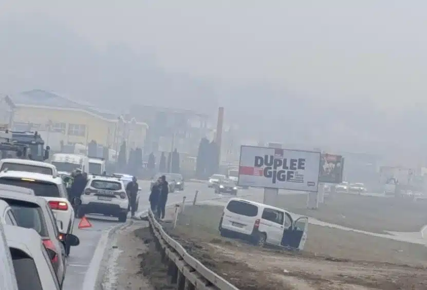 Prometna nesreća na magistralnoj prometnici M-5 kroz PC 96 Vitez