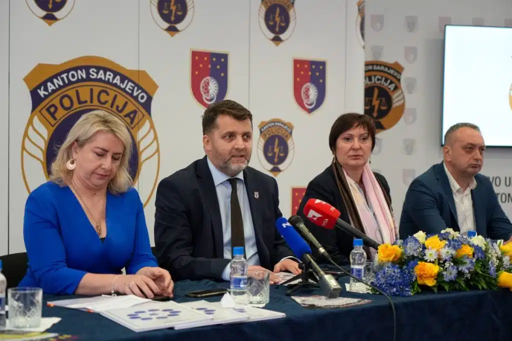 Administracija MUP-a KS uvela brojne olakšice za građane i novu, modernu infrastrukturu