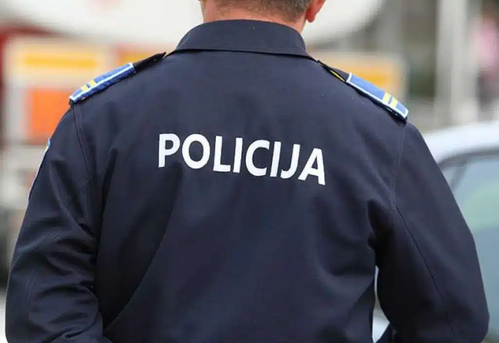 Dvojica muškaraca napala policajce u Čapljini tijekom kontrole prometa
