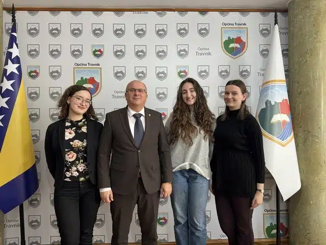 Učenice Mješovite srednje škole Travnik predstavile projekt „ZERO VIOLENCE“