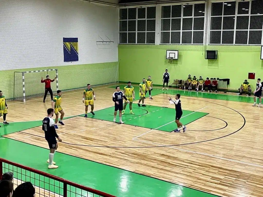 Donji Vakuf slavio protiv Borca iz Travnika u uzbudljivom okršaju(FOTO)