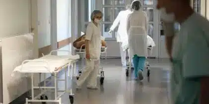 MEĐU OBOLJELIMA I BEBE Povećan broj pacijenata s upalom pluća