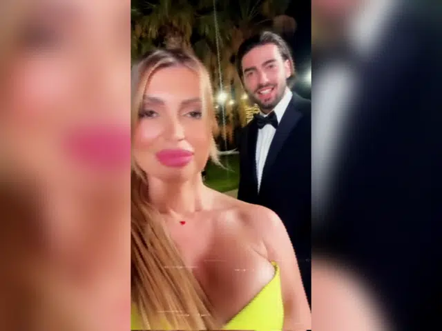 Prvi put otkako je nastao show Gospodin savršeni: Banjalučka starleta donijela plosku i sve prenosila uživo!