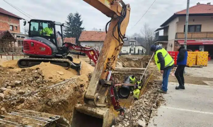 Radovi u tijeku: Rekonstrukcija kanalizacijske mreže u ulicama Stjepana Radića i Vukovarska