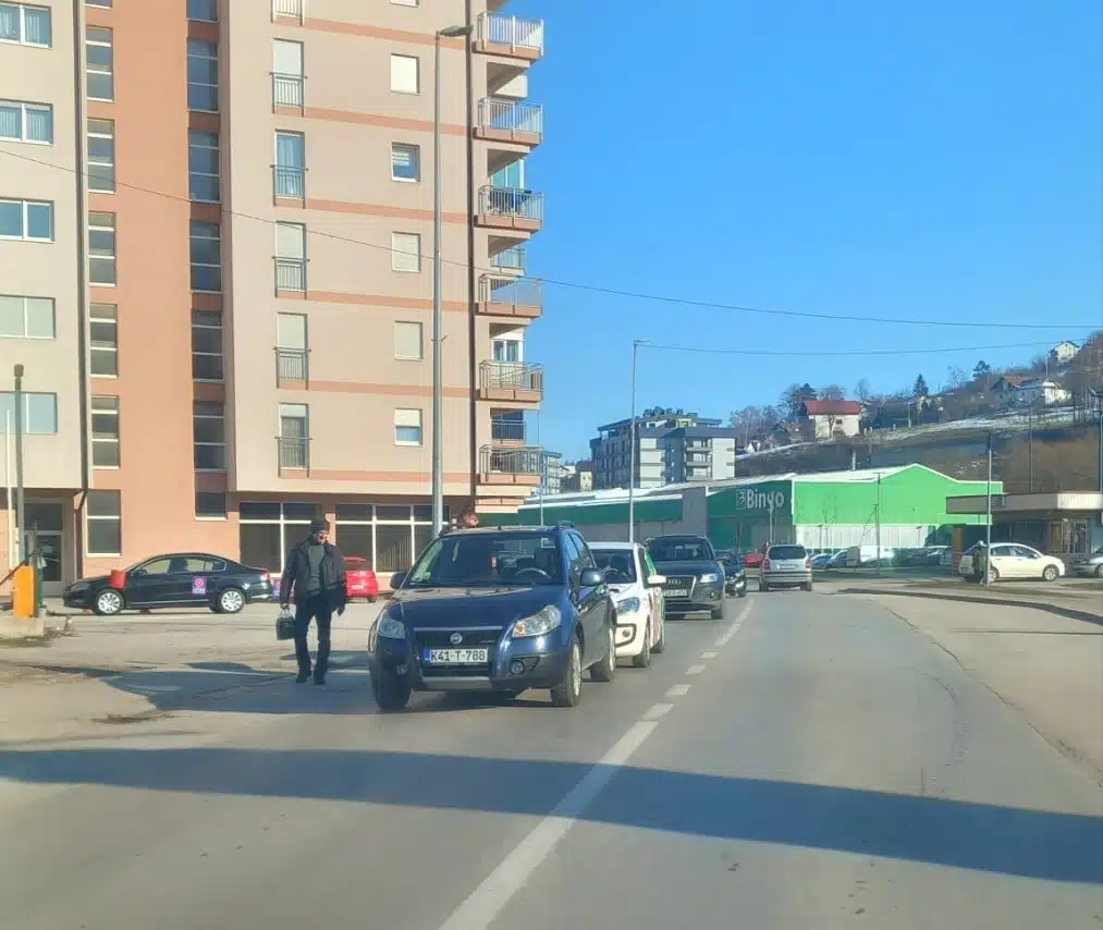 (FOTO) Saobraćajna nesreća kod Binga u Travniku