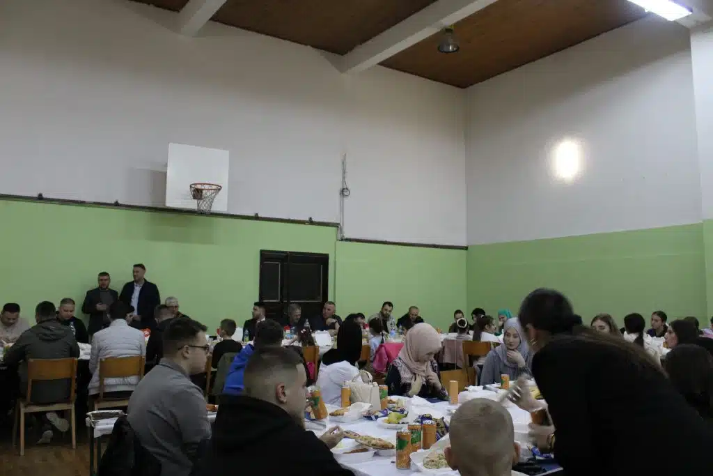 Održan je zajednički iftar za članove i prijatelje Bzk Preporod Vitez