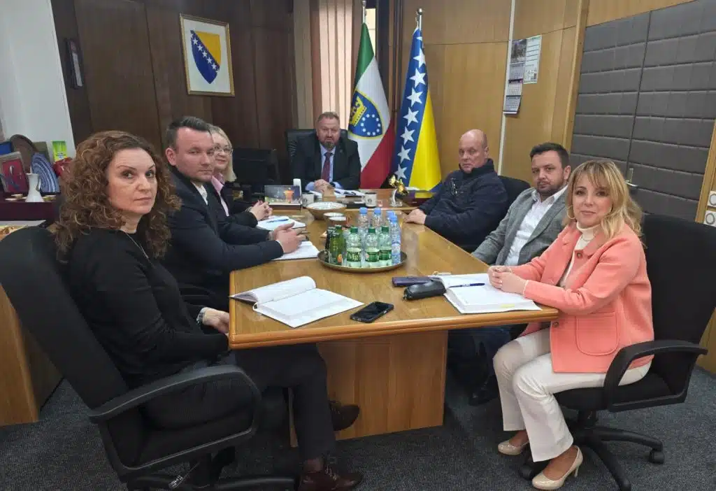 Ministar Šibonjić na sastanku sa predstavnicima razvojnih agencija ZDK najavio kampanju promocije kupovine domaćih proizvoda