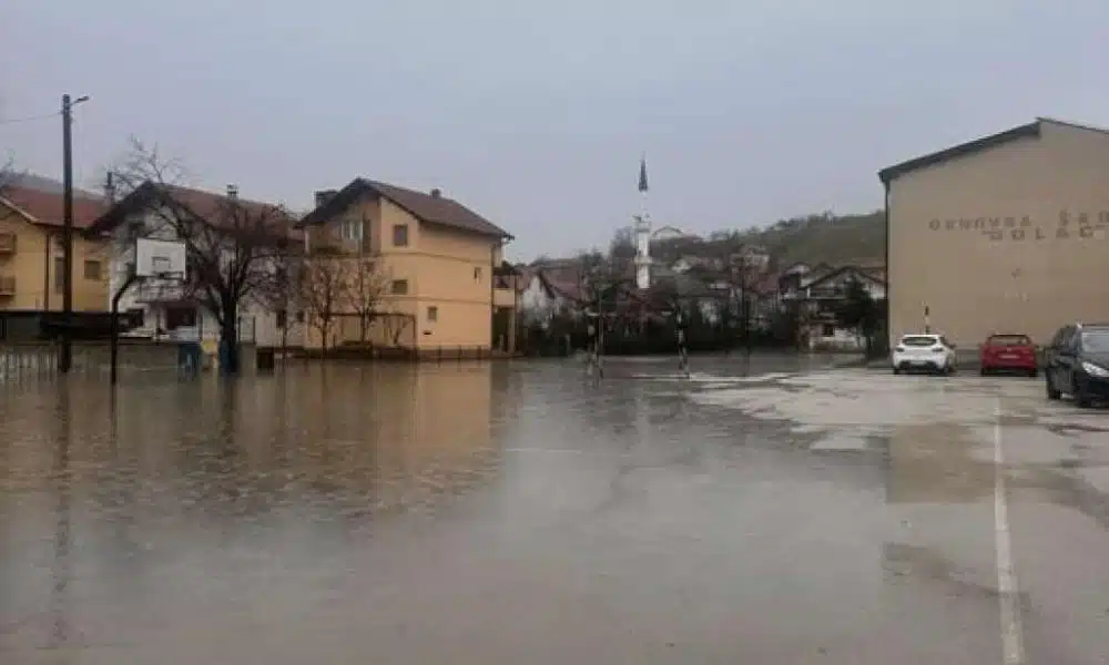 Obilne padavine izazvale brojne probleme u Travniku