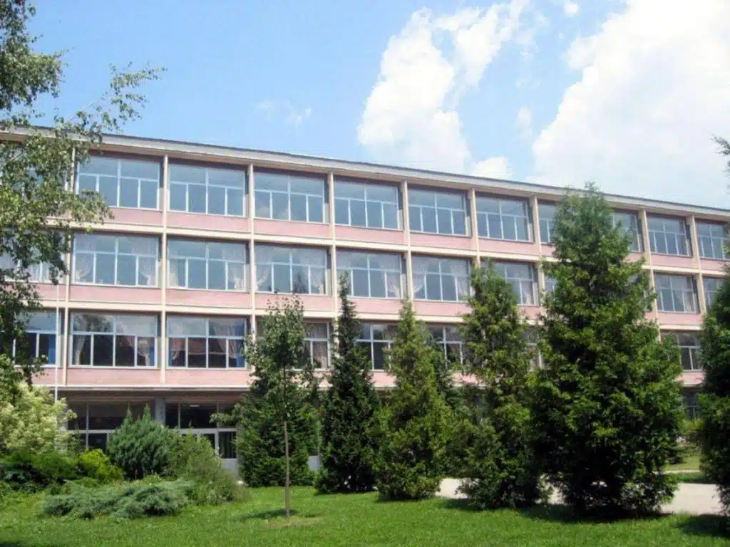 Oglasila se Druga gimnazija Sarajevo o napadu na učenike na razmjeni iz Novog Sada