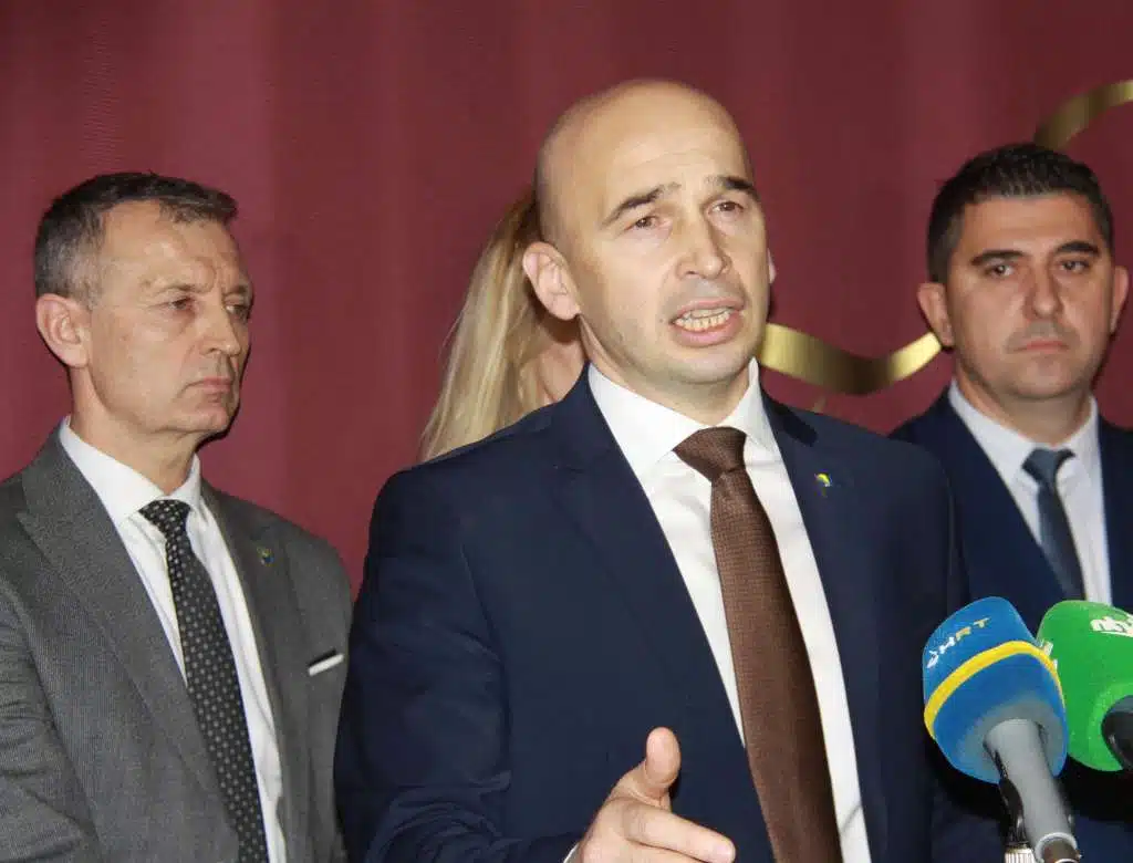 Vlada ZDK za izgradnju industrijskih poslovnih zona opredijelila 800.000 KM