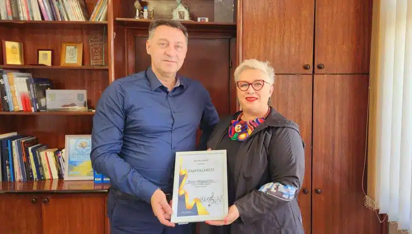 Zahvalnica načelniku Borisu Marjanoviću za podršku projektu „Pjevanje i ja sa 65+“