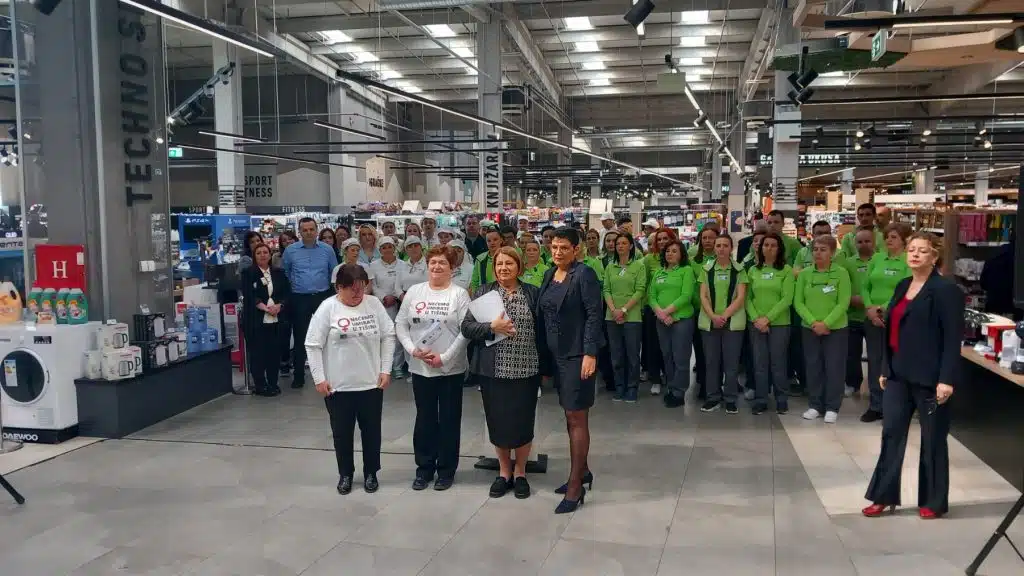 Bingo Group obustavio rad na 30 minuta u znak podrške ženama i borbi protiv nasilja