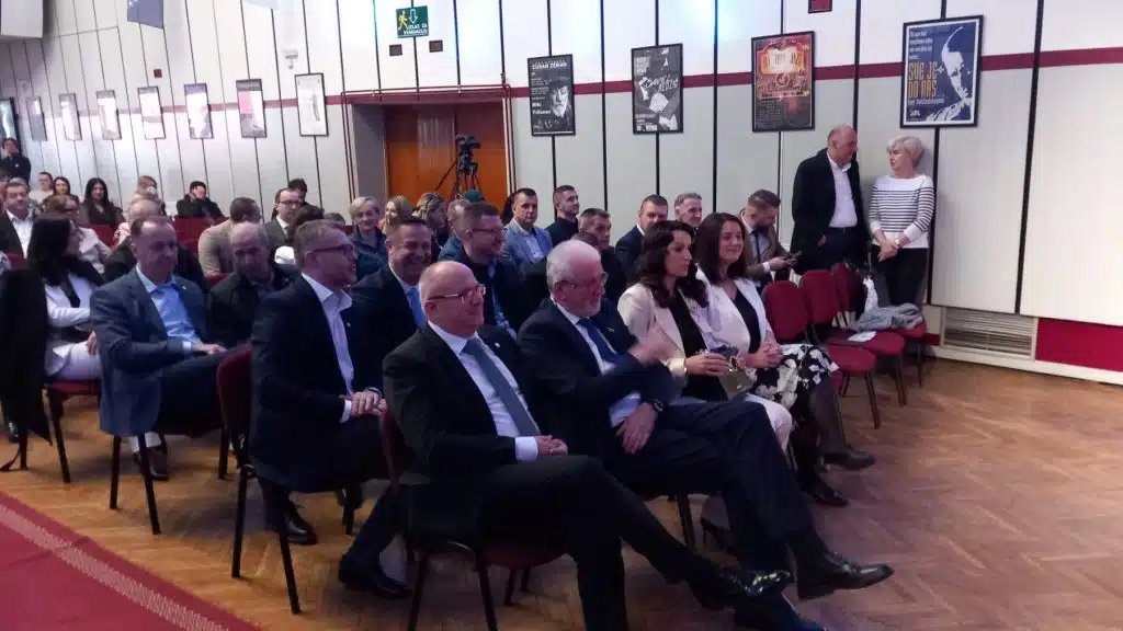 Travnik obilježio Dan općine svečanom sjednicom i prigodnim programom (FOTO)