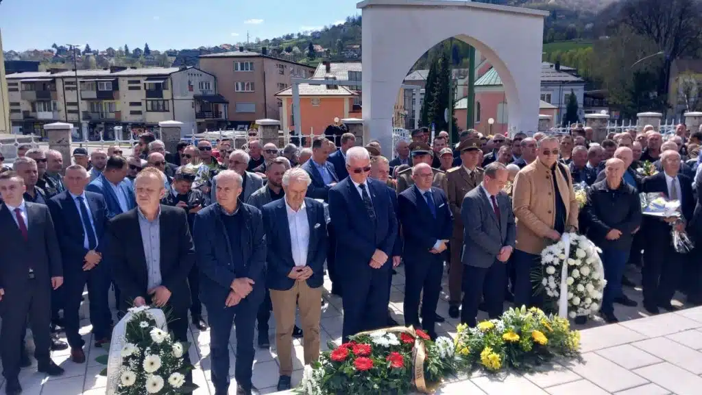 Obilježavanje godišnjice formiranja 7. korpusa u Travniku (FOTO)
