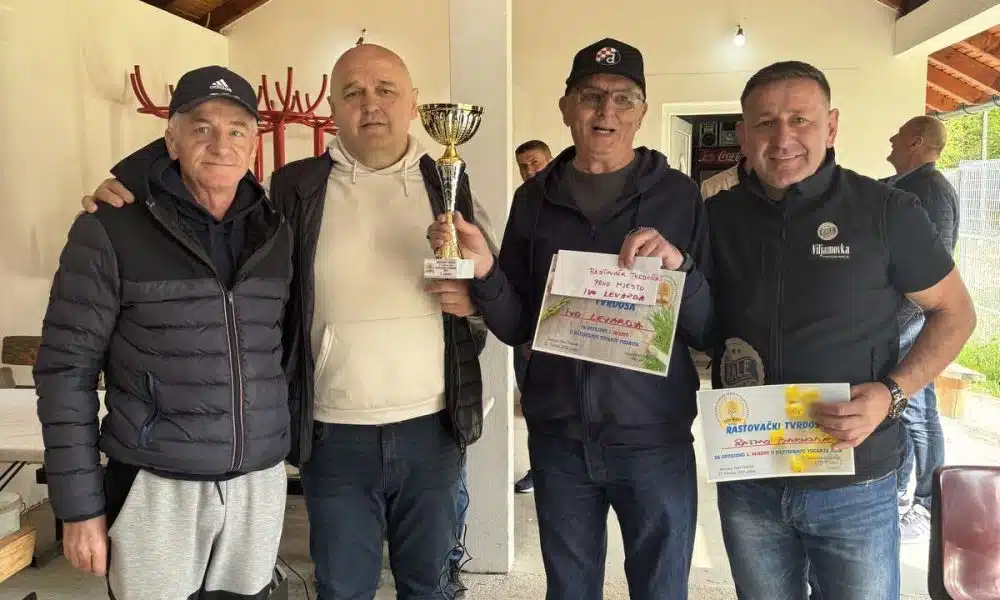 Ivo Levarda pobjednik tradicionalnog turnira u tucanju jaja “Rastovački tvrdoša”