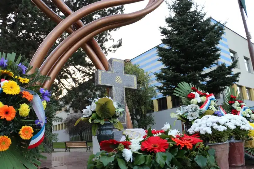 Sljedeće subote u Novom Travniku polaganje vijenaca povodom blagdana Cvjetnice