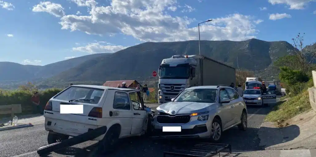 Teška nesreća na M-17 kod Mostara, ima ozlijeđenih
