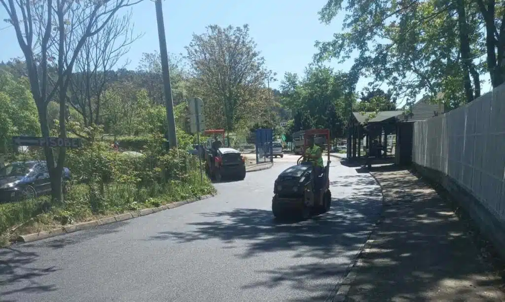 Završna faza radova na sanaciji kolovoza u dijelu ulice Džindić Mahala
