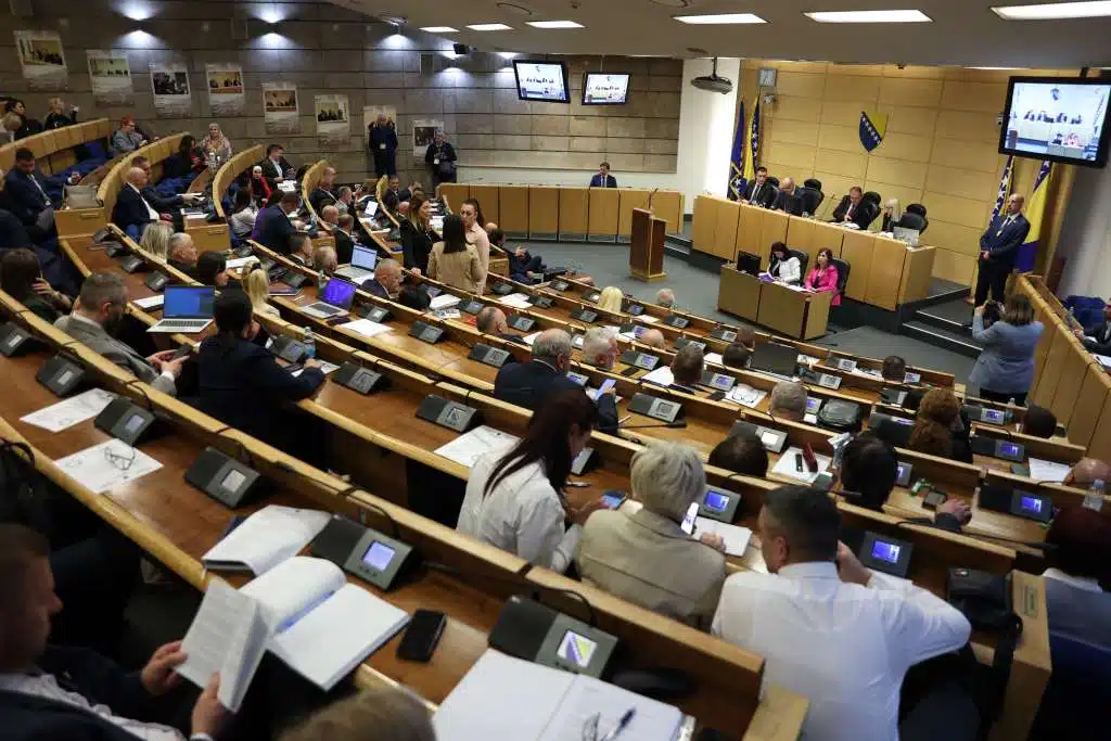 Dom naroda FBiH usvojio izmjene Zakona o doprinosima: Nova fiskalna rasterećenja na pomolu