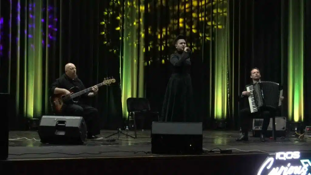 Amira Medunjanin očarala Travničane: Večer sevdaha u Centru za kulturu (FOTO)