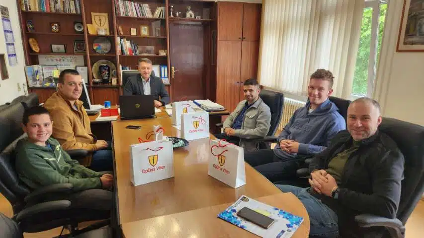 Načelnik Marjanović uručio priznanja članovima STK CM Vitez