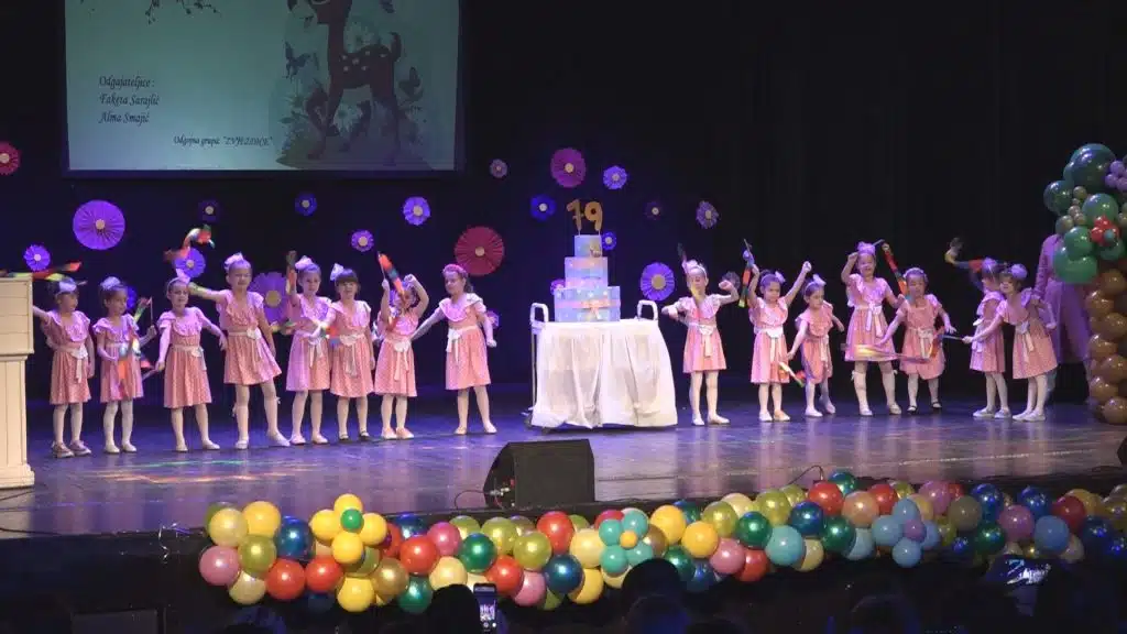 “Naše dijete” obilježilo 79 godina postojanja– slavlje uz dječiju pjesmu i osmijehe (VIDEO)