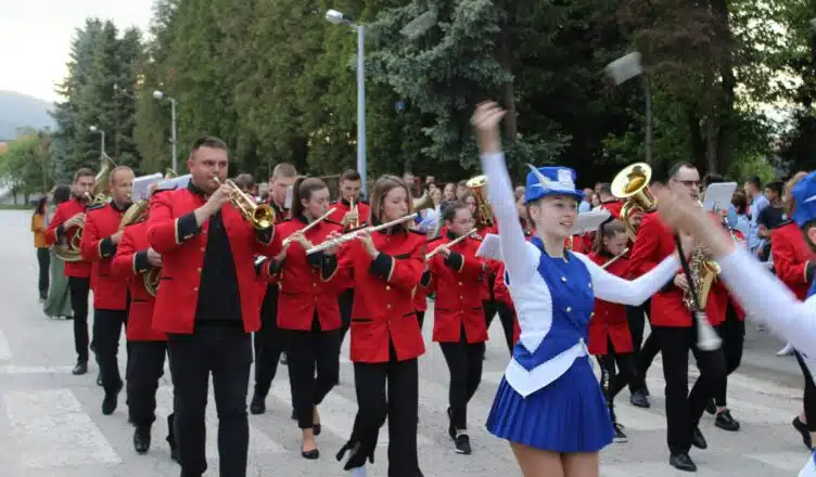 Svibanj u Vitezu u znaku maturalnih zabava