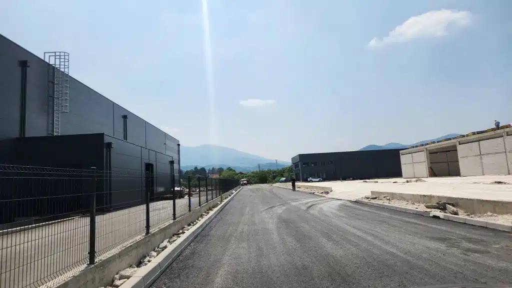 Informacija o izgradnji nove ceste u Poslovnom centru 96-II s ciljem jačanje infrastrukture za nova radna mjesta