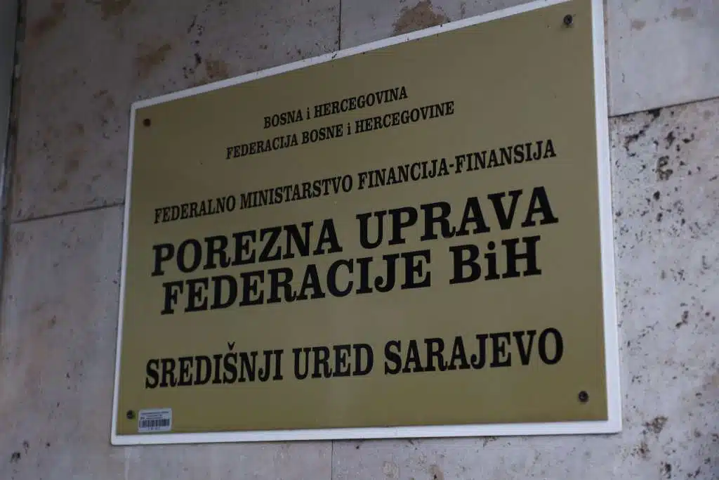 Inspektori Porezne uprave izvršili 118 kontrola u FBiH, zapečaćeno 14 objekata