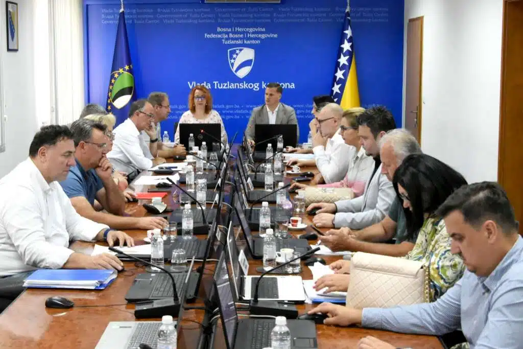 Vlada TK usvojila okvirni budžet za 2026–2028. i odobrila milionska sredstva za opremu policije