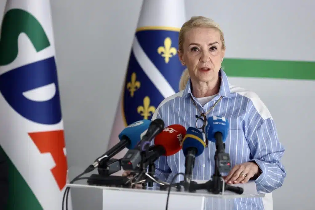 Zastupnici SDA u Skupštini KS zatražili ostavku Nihada Uka