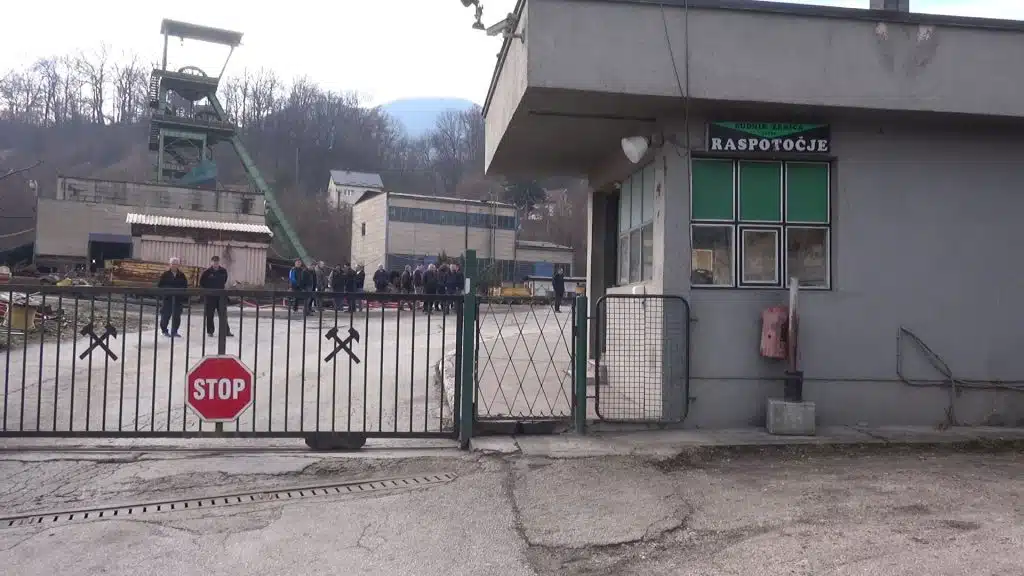 Obustava rada u Rudniku Zenica kao posljedica kašnjenja u isplati plata