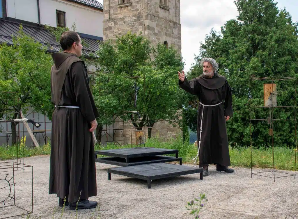U nedjelju 03.08.2025.u Gučoj Gori premijera predstave “Čaša”